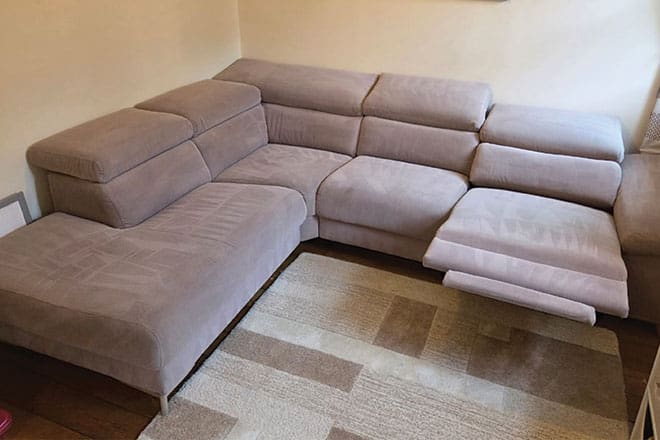 CJ-Cleaning-Sofa