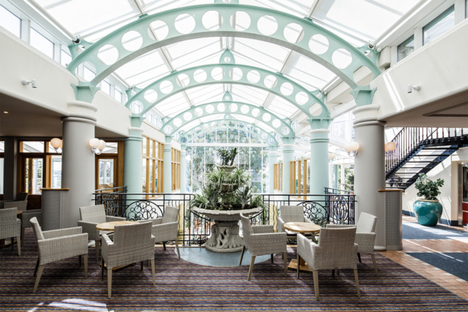 Lobby-Lunch-2